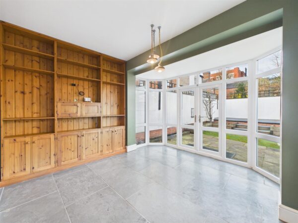 Granby Street, Loughborough, LE11 3DU