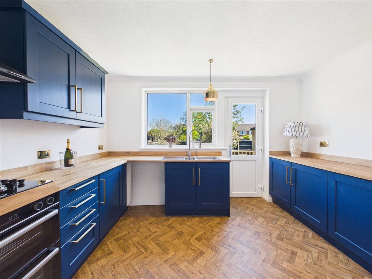 Piper Drive, Long Whatton, LE12  5DJ