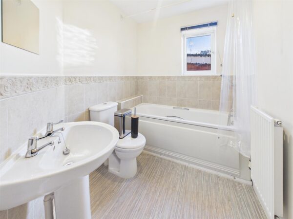 Wellington Street, Loughborough, LE11 1BZ