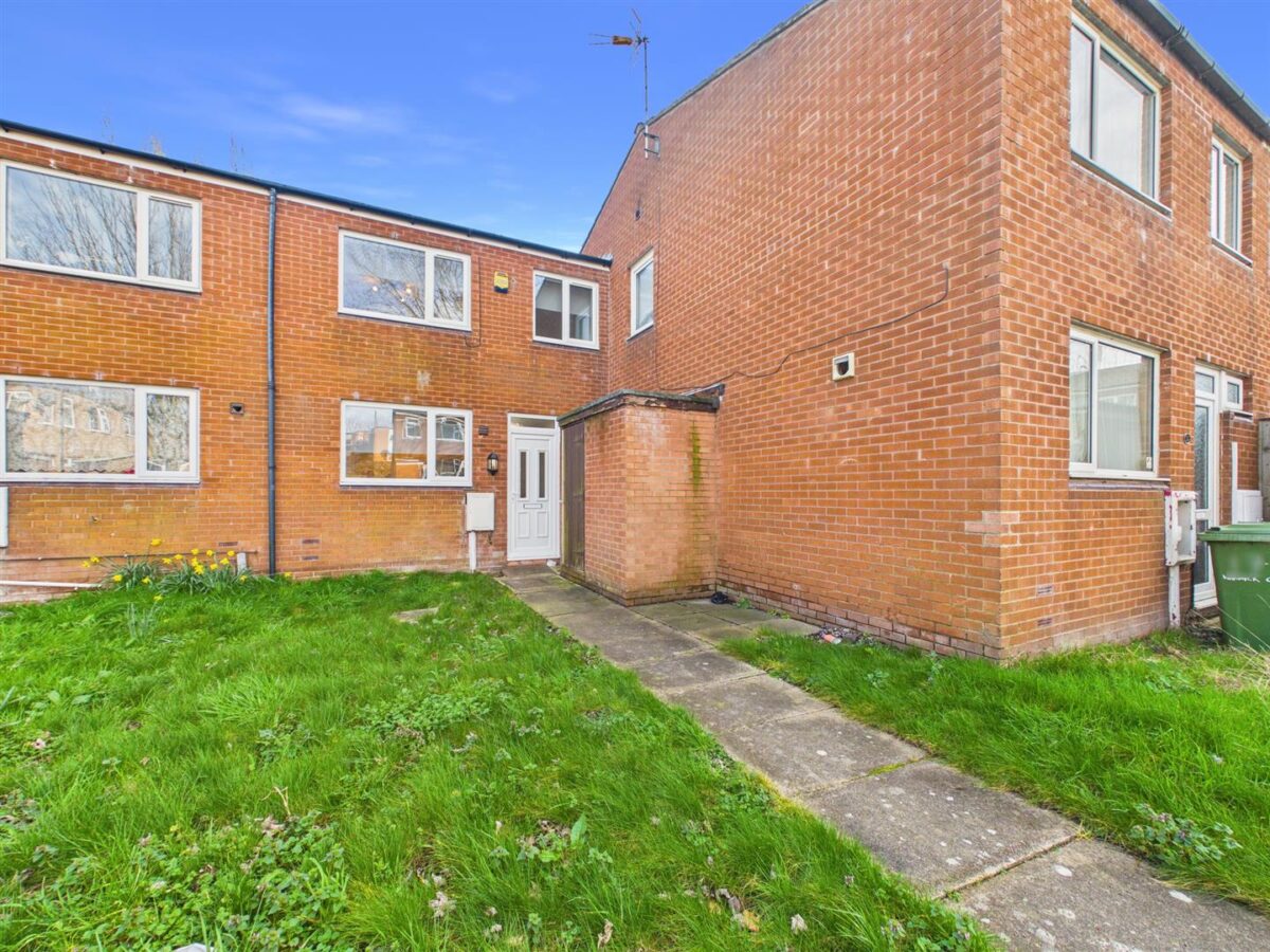 Warwick Court, Loughborough, LE11 5JJ