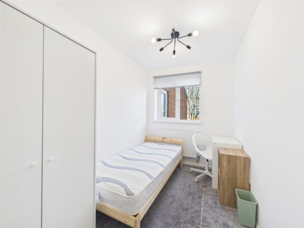 Warwick Court, Loughborough, LE11 5JJ