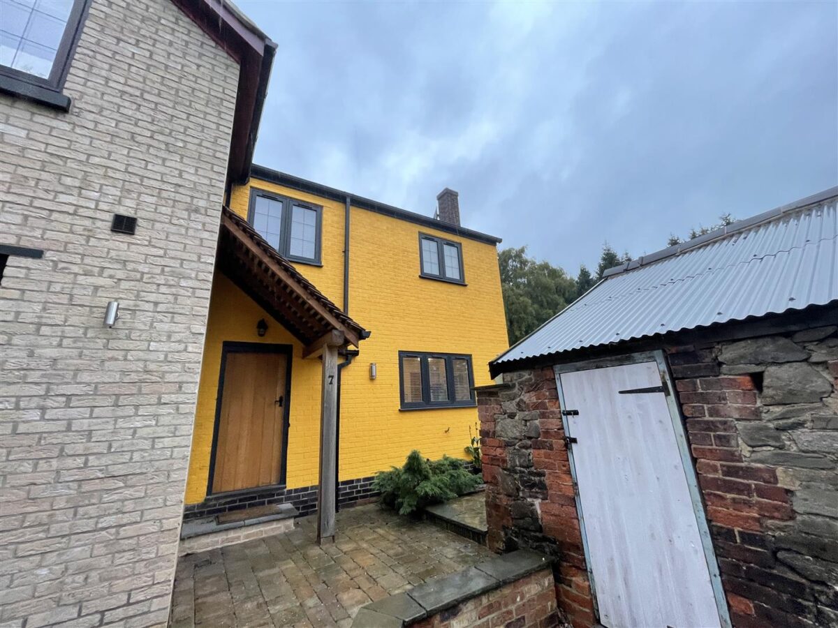 The Terrace, Copt Oak Road, Markfield, LE67 9PJ