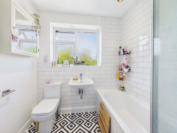 Priory Road, Loughborough, LE11 3PP