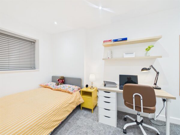 Leopold Street, Loughborough - INCL BILLS OPTION