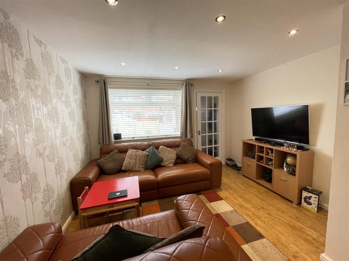 Fairway Road South, Shepshed, LE12 9BQ