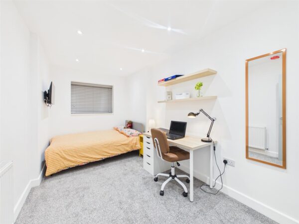 Leopold Street, Loughborough - INCL BILLS OPTION