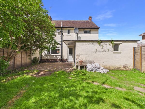 Alan Moss Road, Loughborough, LE11 5LX
