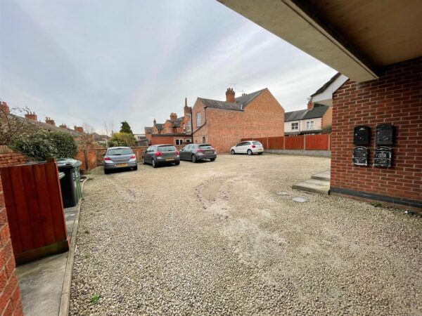 Bedford Court, Loughborough, LE11 2EH