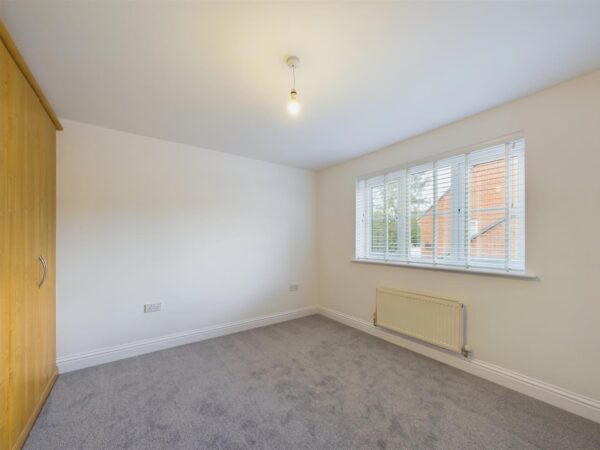 Thomas Firr Close, Quorn, LE12 8FT