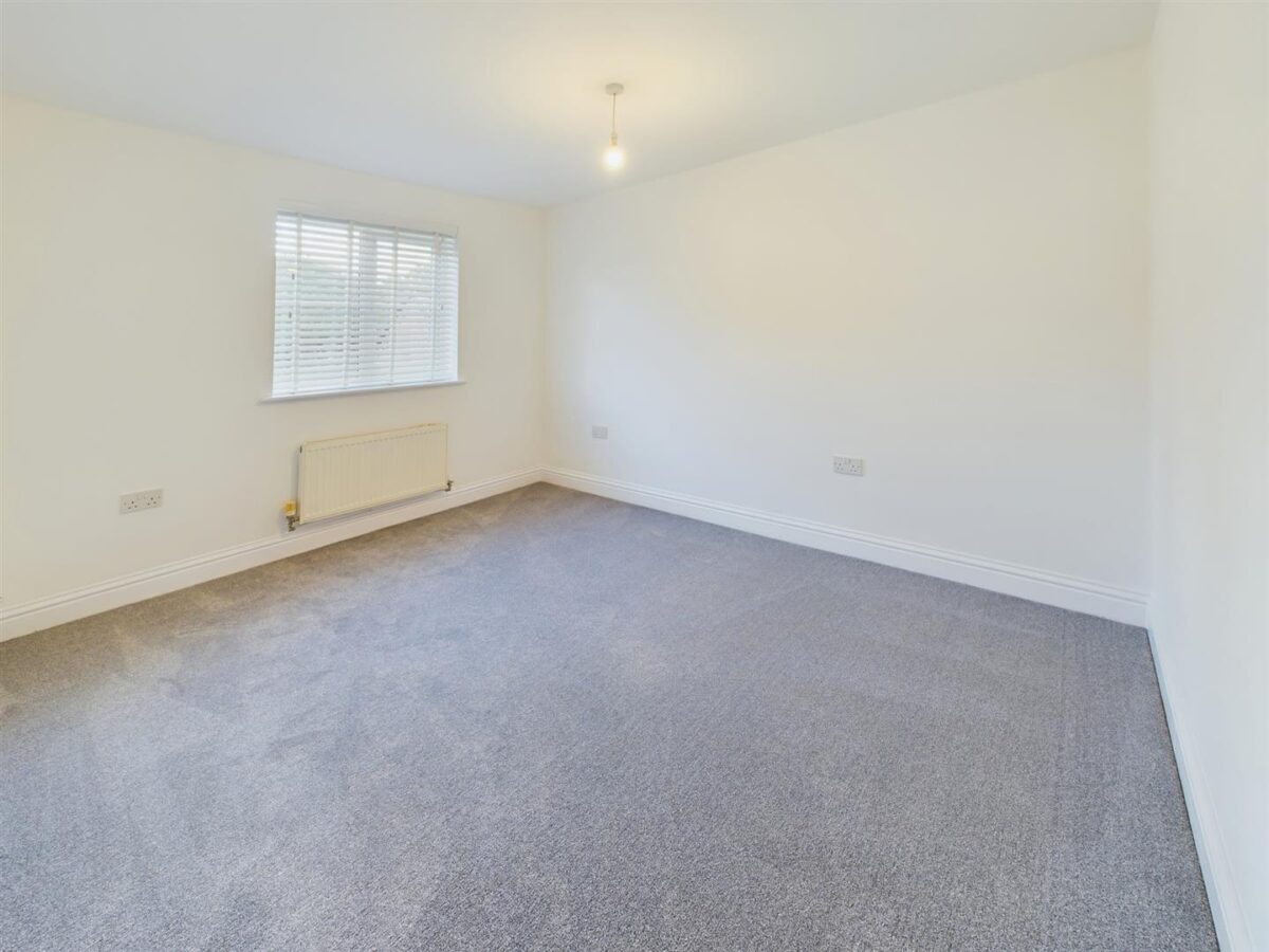 Thomas Firr Close, Quorn, LE12 8FT