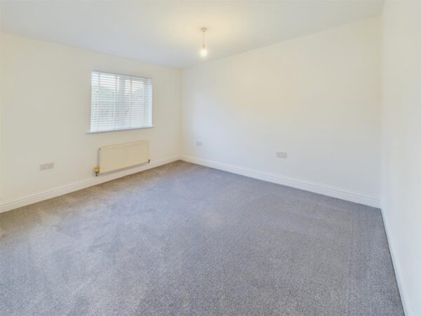 Thomas Firr Close, Quorn, LE12 8FT