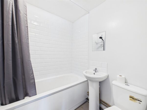 Roundhill Way, Loughborough, LE11 4WB