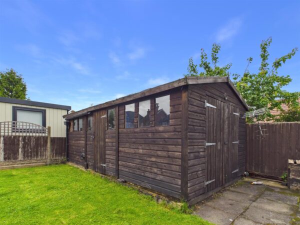 Forest Road, Coalville, LE67 3SH
