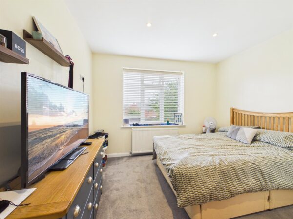 Forest Road, Coalville, LE67 3SH