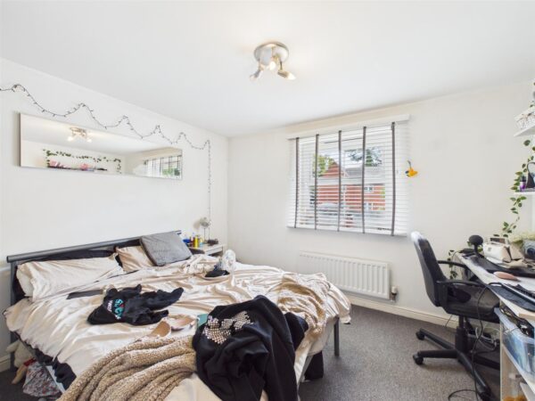 Ashby Grove, Loughborough, LE11 3AP