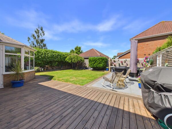 Birch Close, Loughborough, LE11 2TF