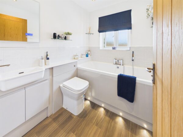 Birch Close, Loughborough, LE11 2TF