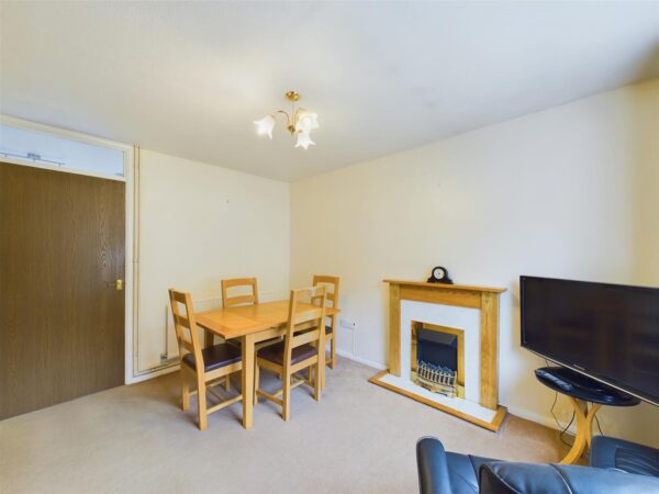 Abberton Way, Loughborough, LE11 4WG