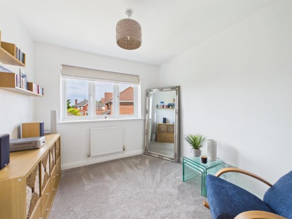 Birch Close, Loughborough, LE11 2TF