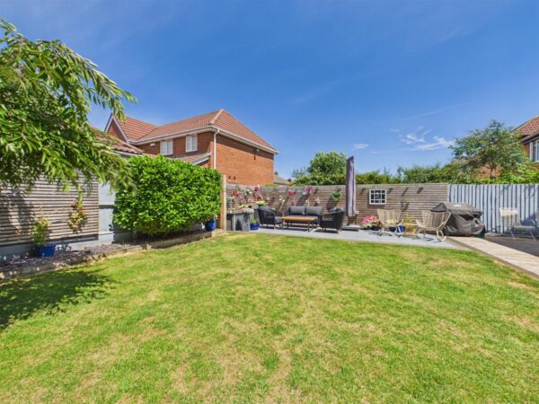 Birch Close, Loughborough, LE11 2TF
