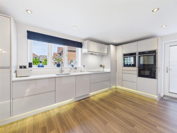 Birch Close, Loughborough, LE11 2TF