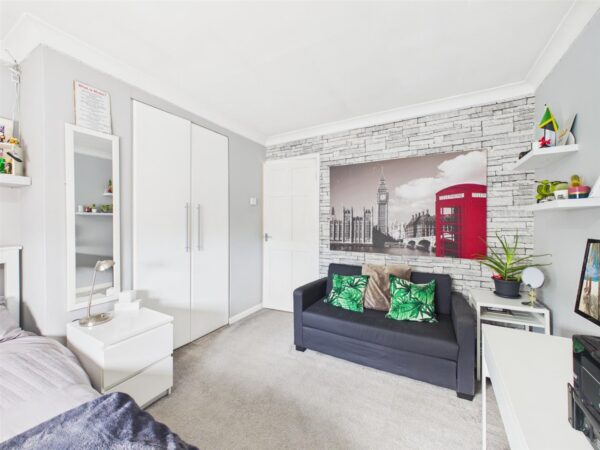 Sharpley Road, Loughborough, LE11 4PW