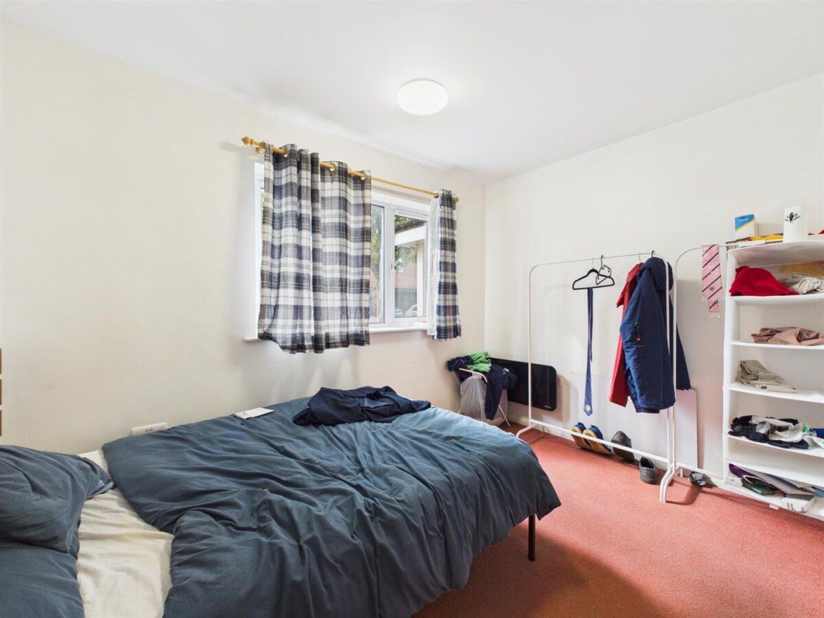 Barnsdale Close, Loughborough, LE11 5AN
