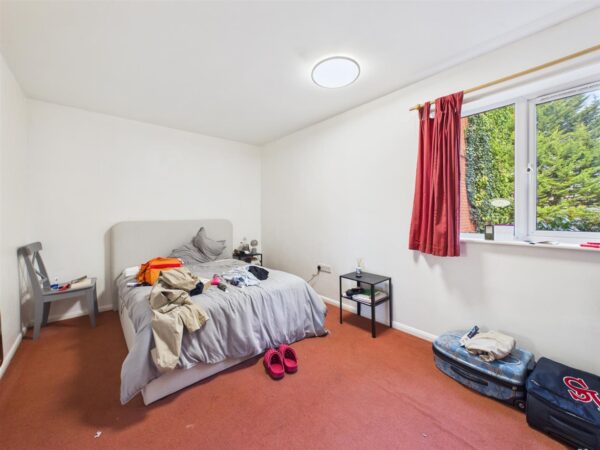 Barnsdale Close, Loughborough, LE11 5AN