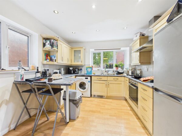 Barnsdale Close, Loughborough, LE11 5AN