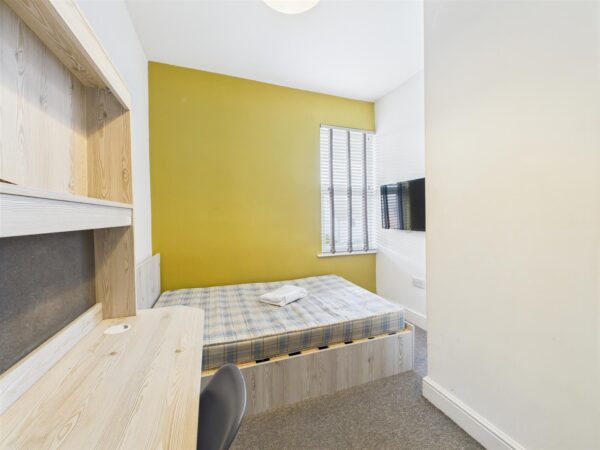 Derby Road, Loughborough, LE11 5BX - INVESTMENT PROPERTY